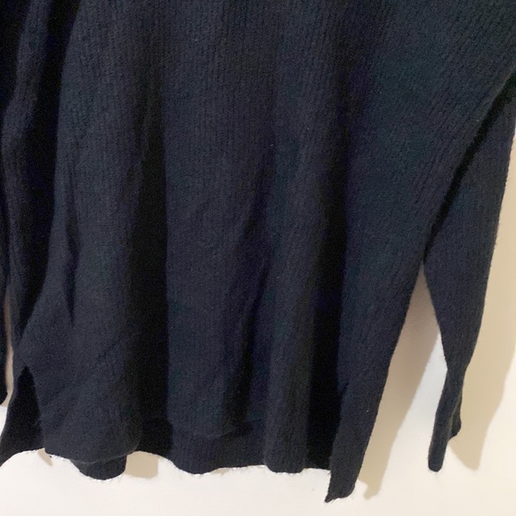NWT Halogen Women Black Tunic V-Neck Sweater Size Large - Picture 8 of 13